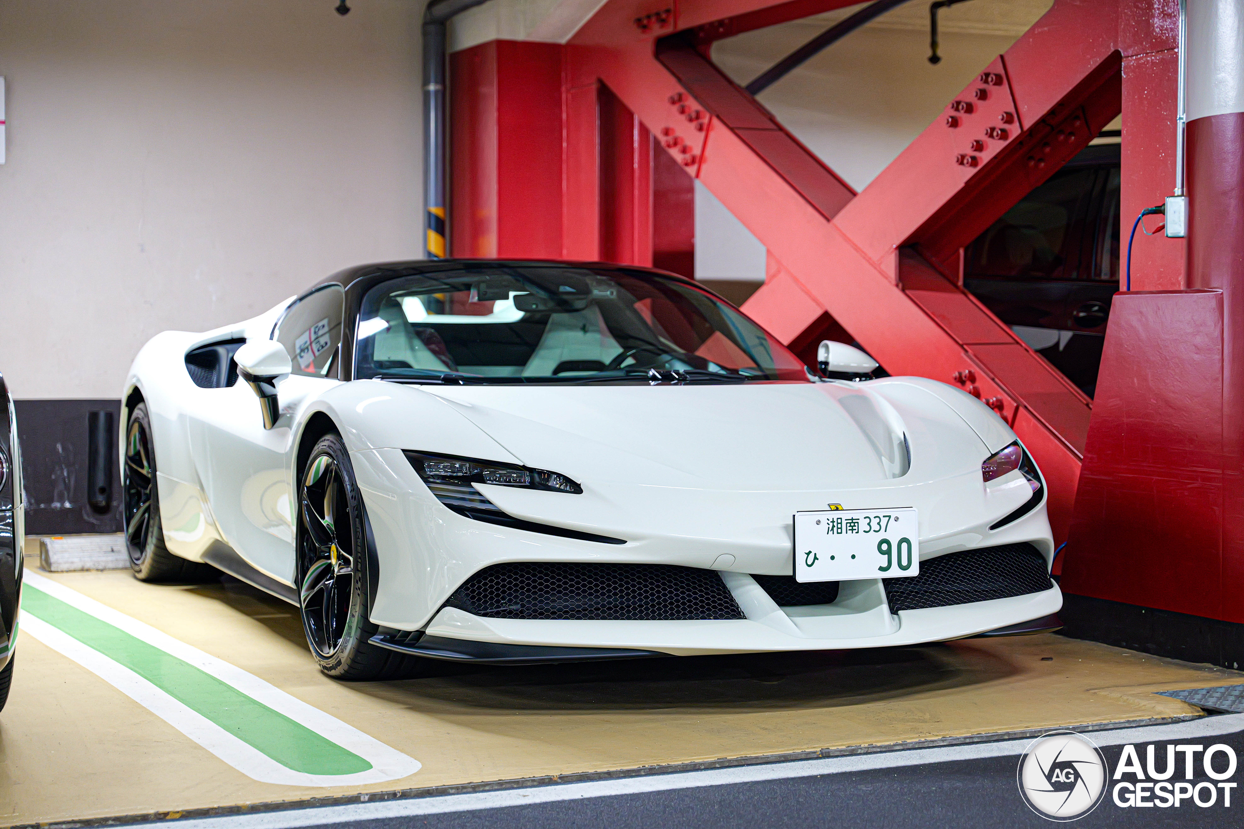 Ferrari SF90 Spider