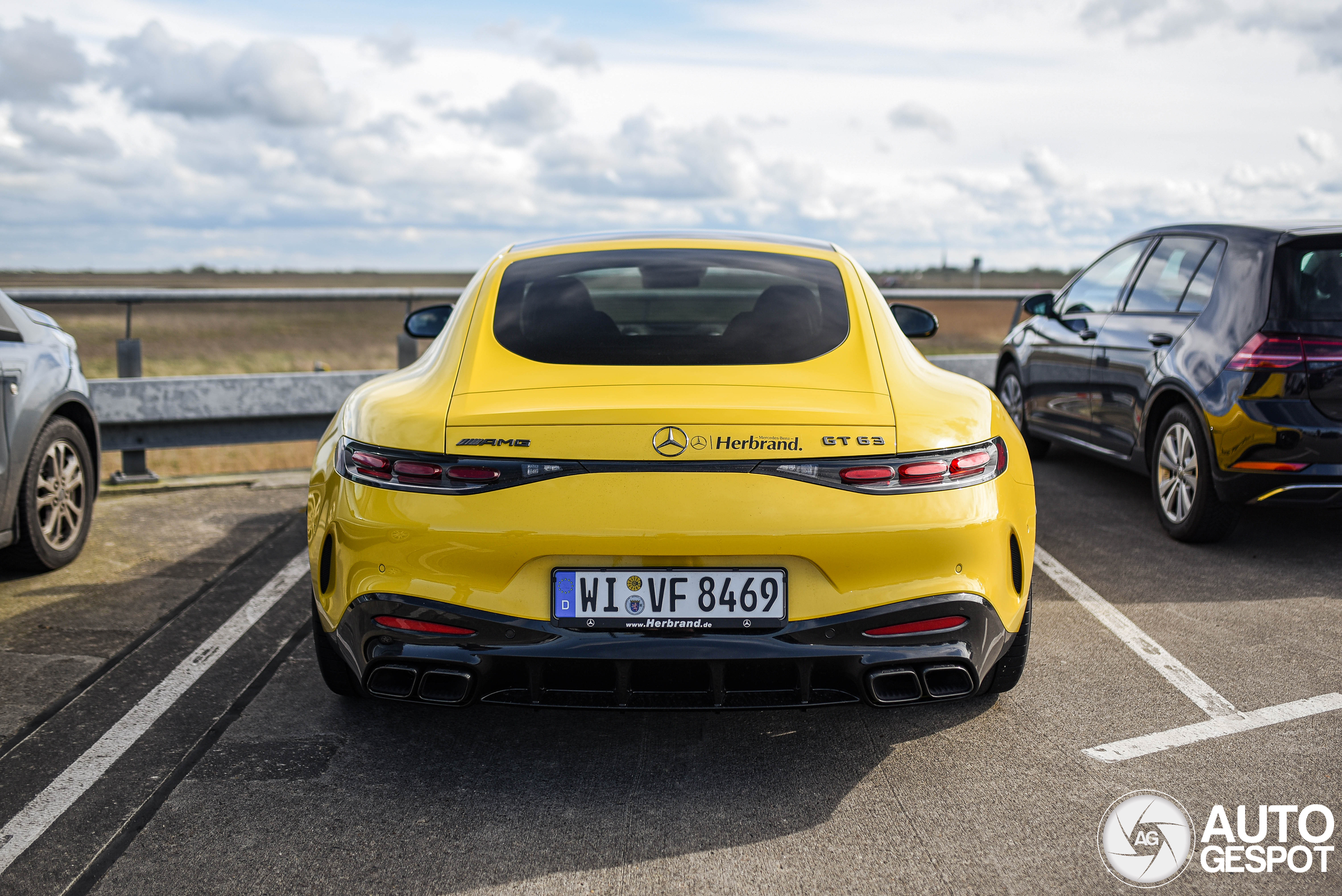 Debating the evolution: Mercedes-AMG's strategy with the new AMG GT