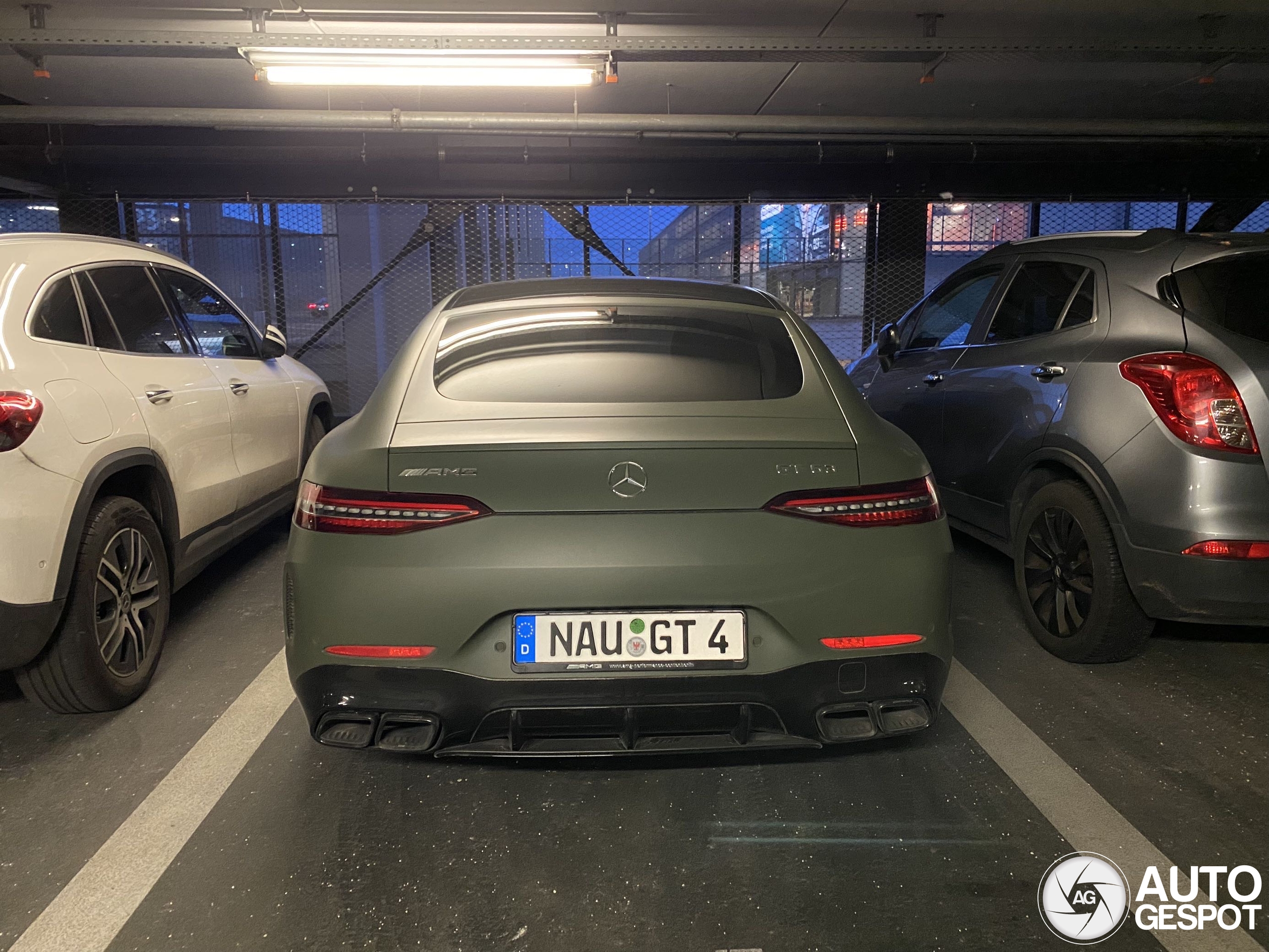 Mercedes-AMG GT 63 X290