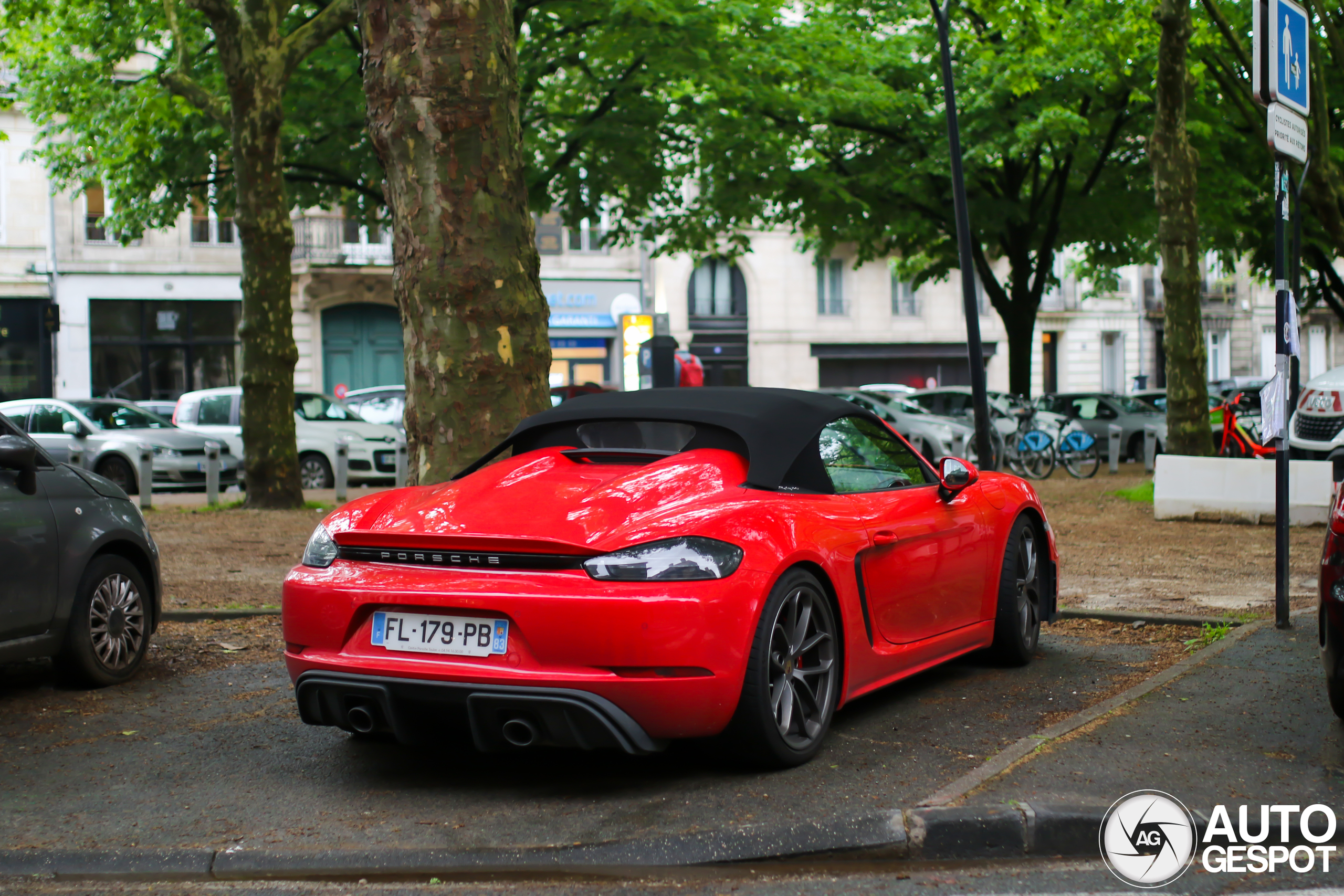 Porsche 718 Spyder