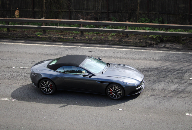 Aston Martin DB11 V8 Volante