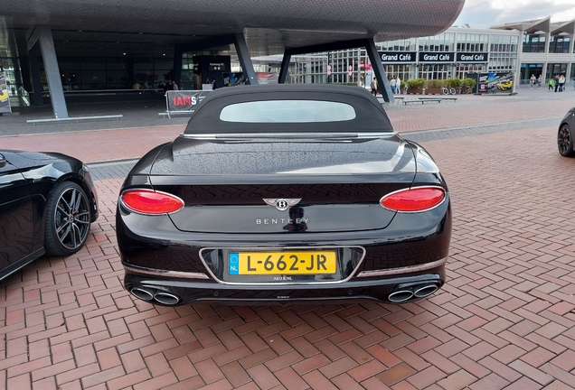 Bentley Continental GTC V8 2020