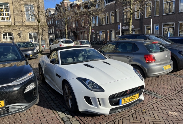 Jaguar F-TYPE S Convertible