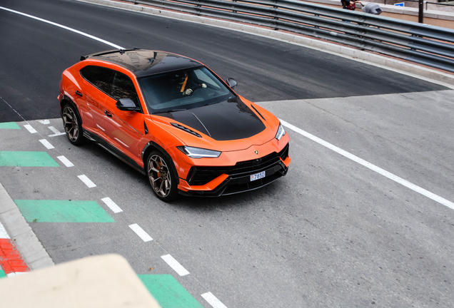 Lamborghini Urus Performante