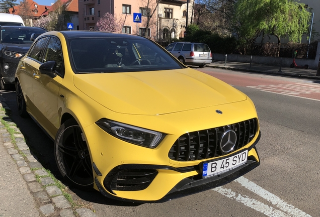 Mercedes-AMG A 45 S W177