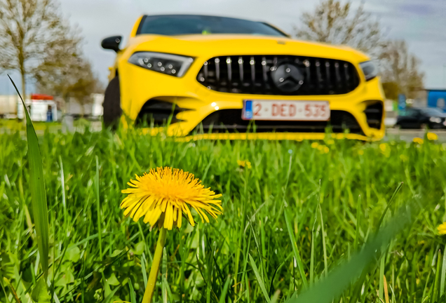 Mercedes-AMG A 45 S W177