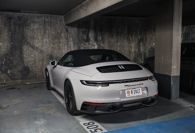 Porsche 992 Carrera 4 GTS Cabriolet