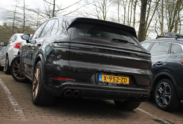 Porsche 9YA Cayenne Turbo E-Hybrid