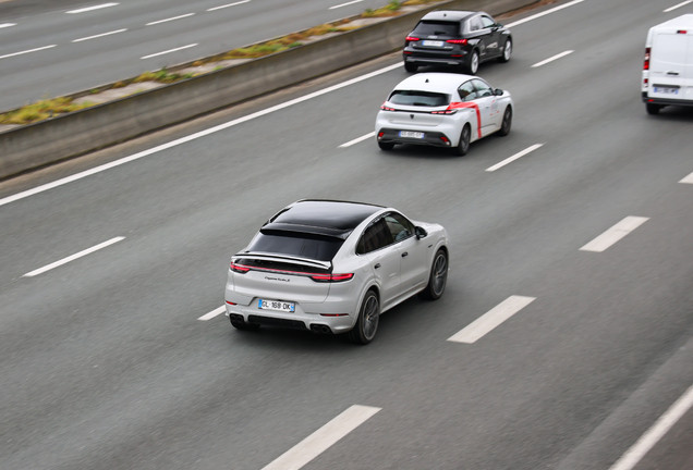 Porsche Cayenne Coupé Turbo S E-Hybrid