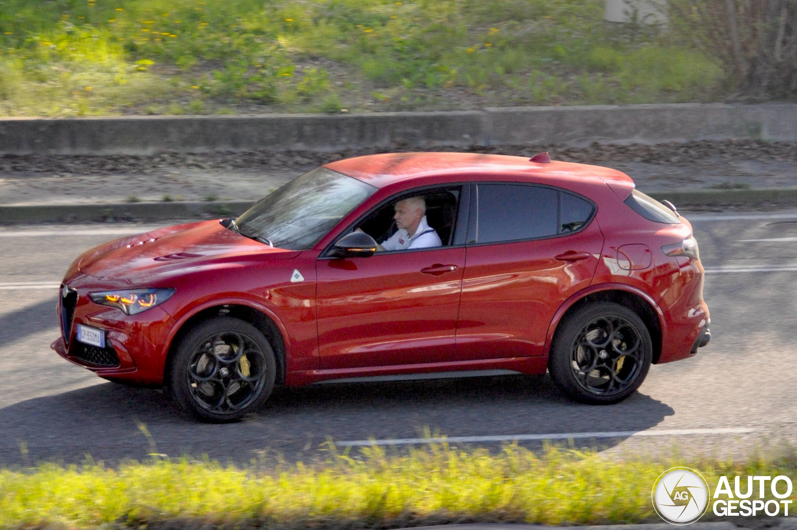 Alfa Romeo Stelvio Quadrifoglio 2023