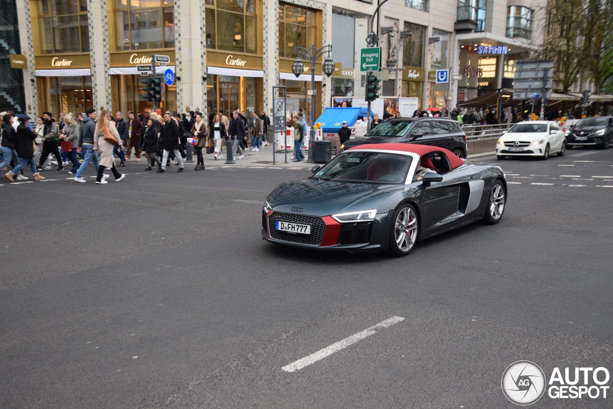 Audi R8 V10 Spyder 2016