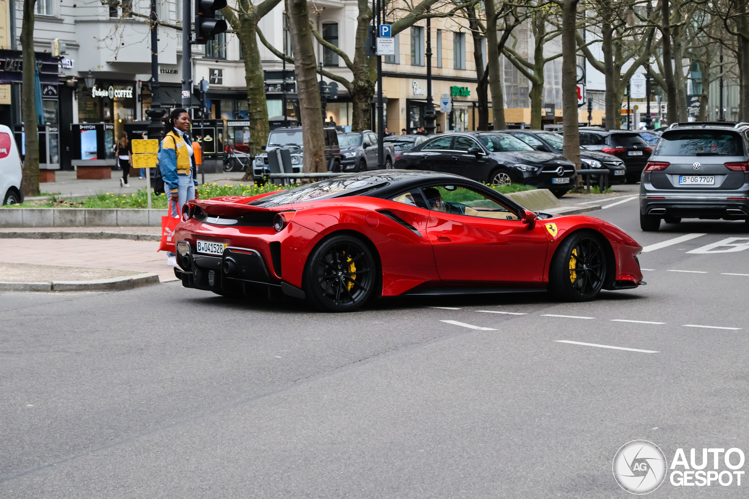 Ferrari 488 Pista