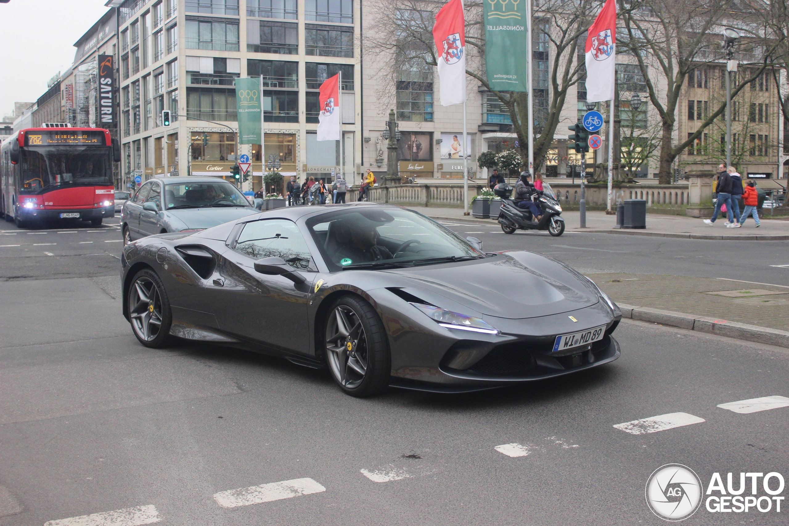 Ferrari F8 Spider