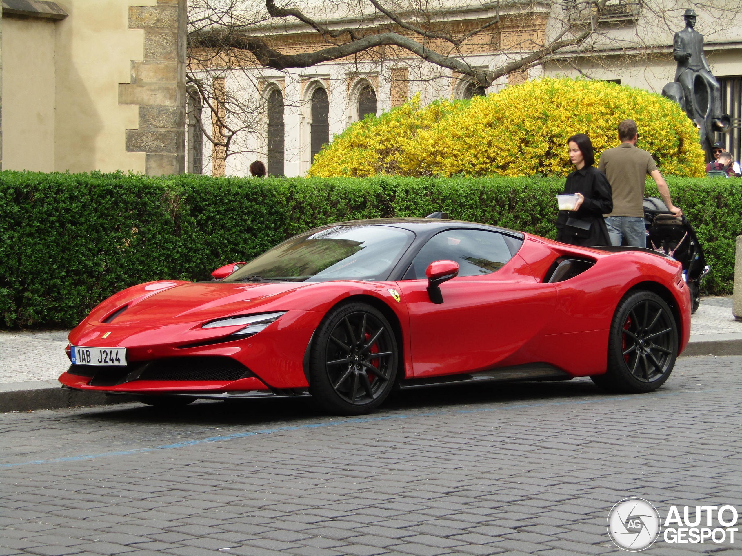 Ferrari SF90 Stradale Assetto Fiorano