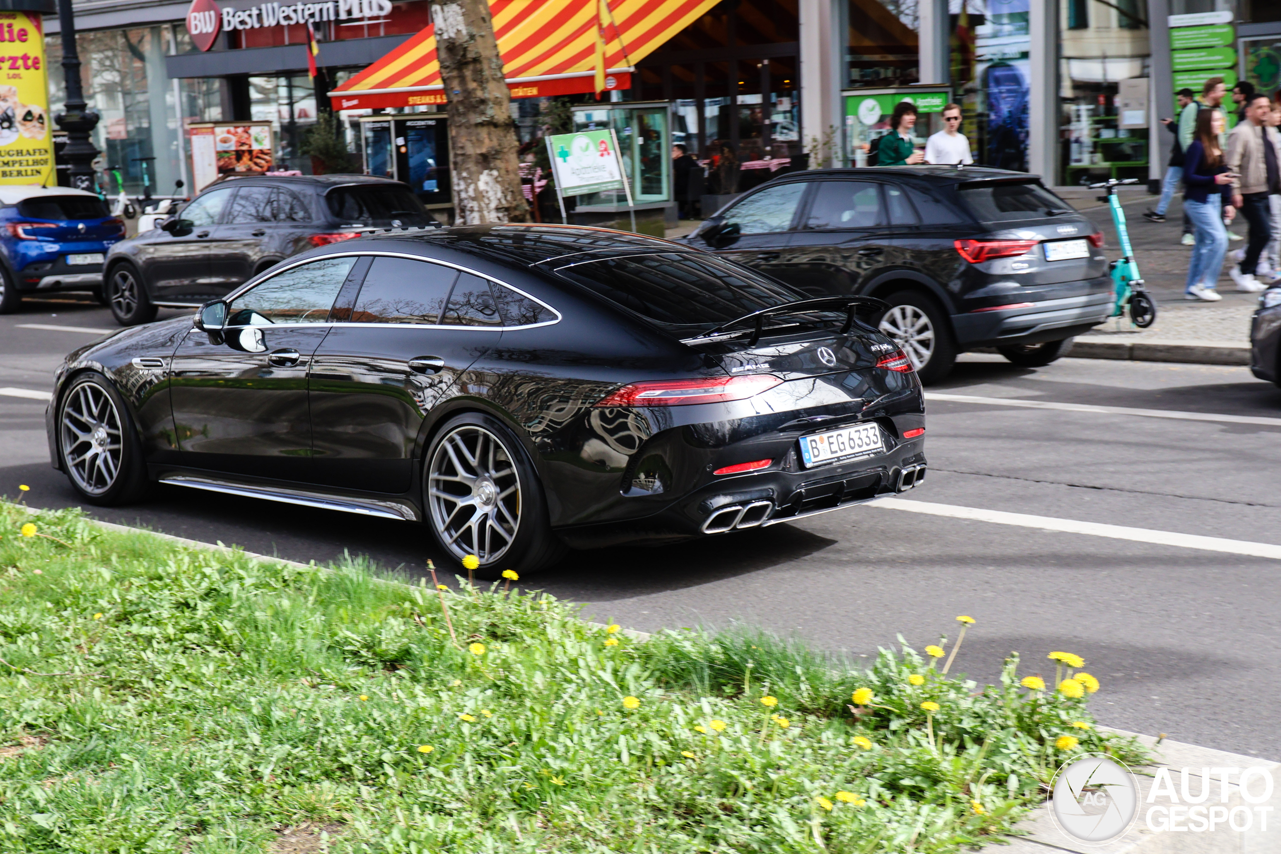 Mercedes-AMG GT 63 S X290