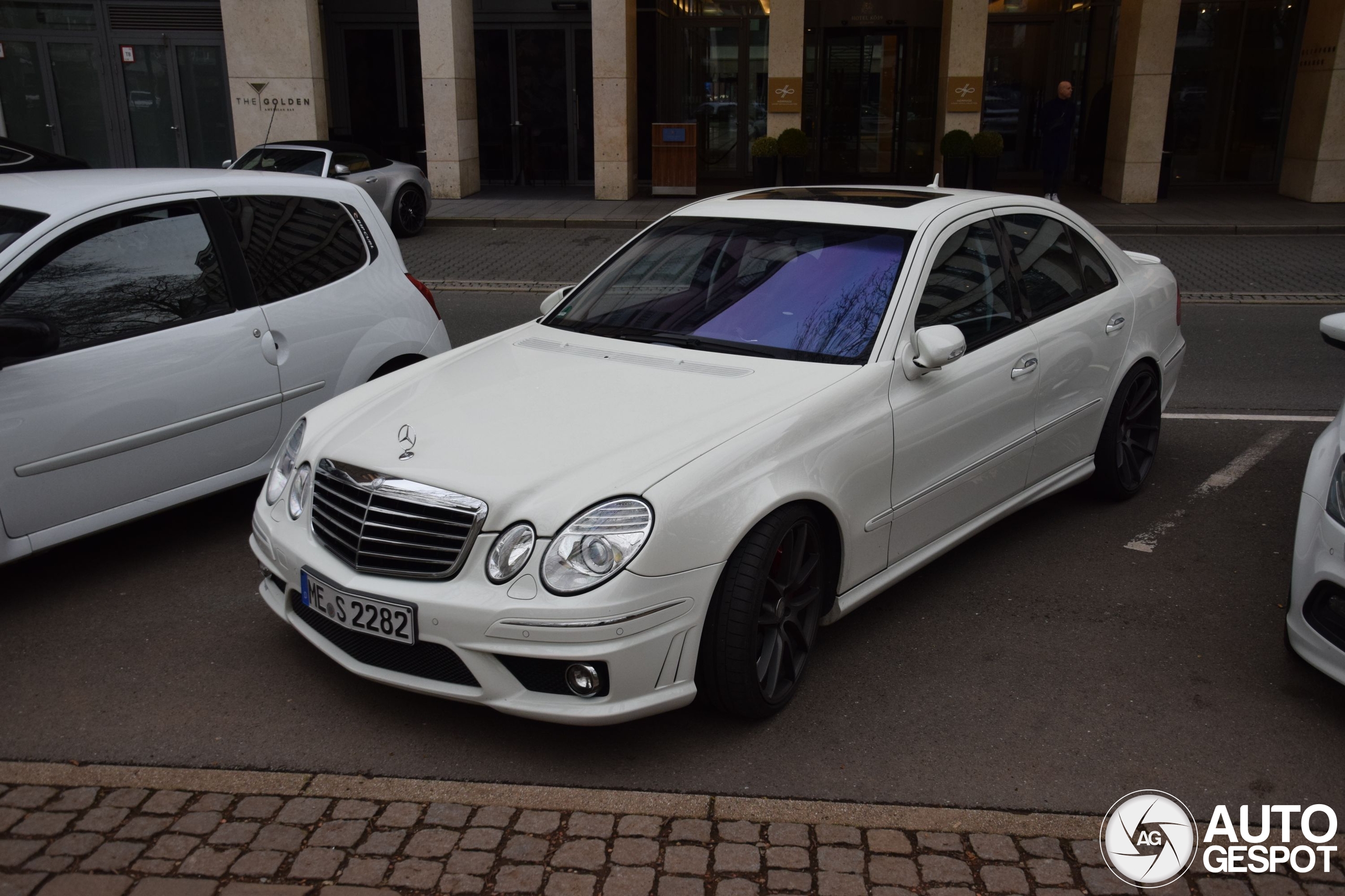 Mercedes-Benz E 63 AMG