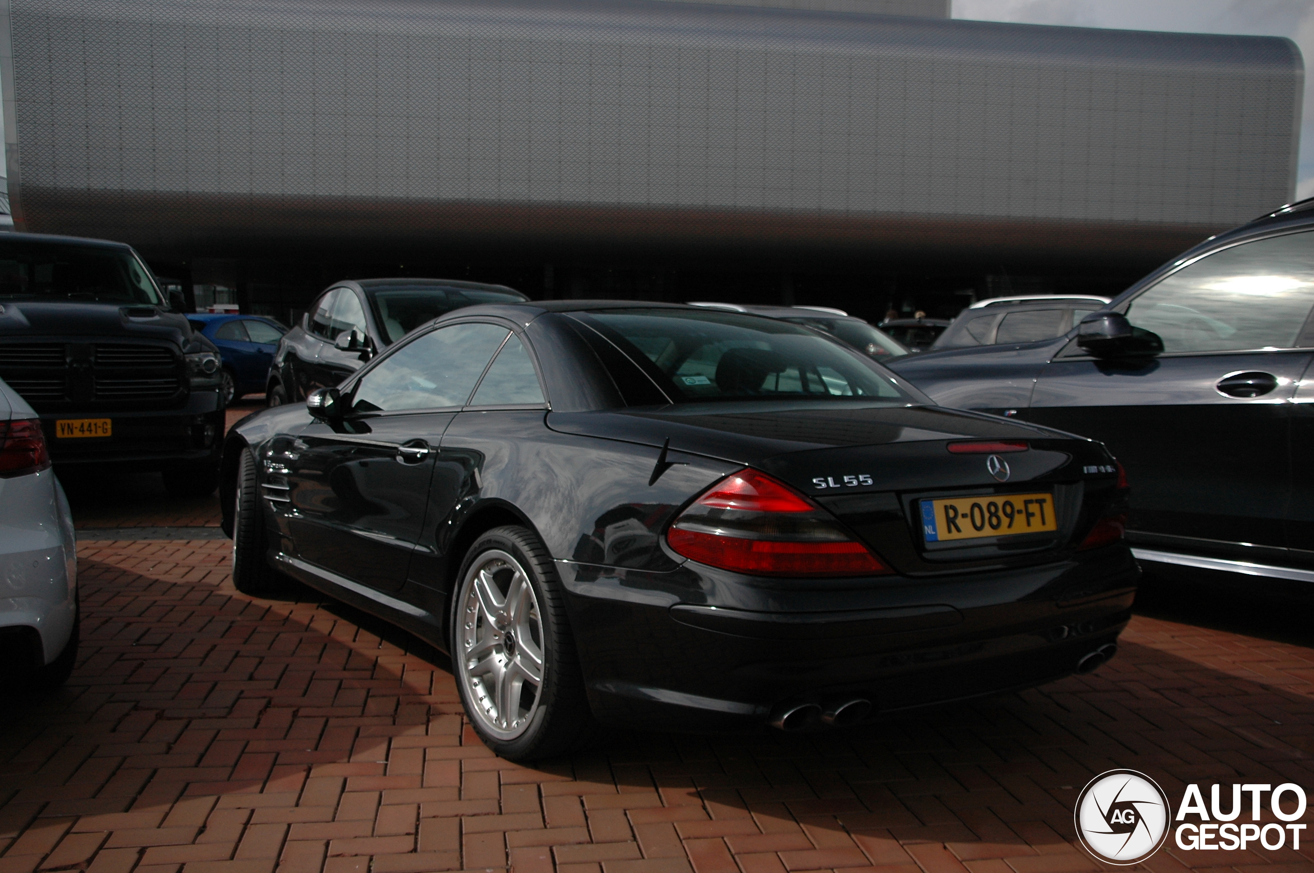 Mercedes-Benz SL 55 AMG R230