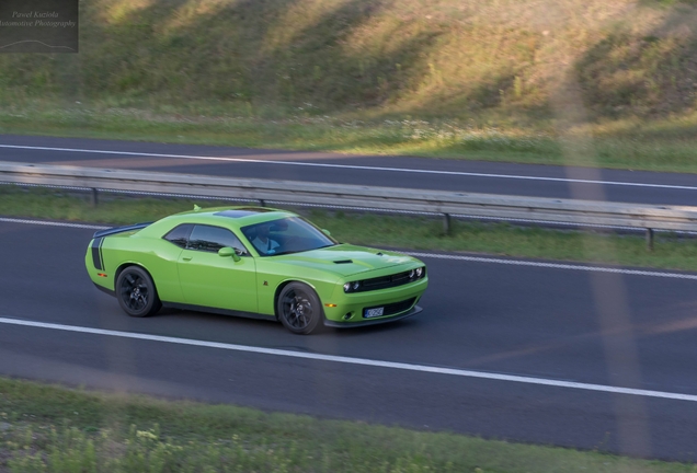 Dodge Challenger SRT 392 2015