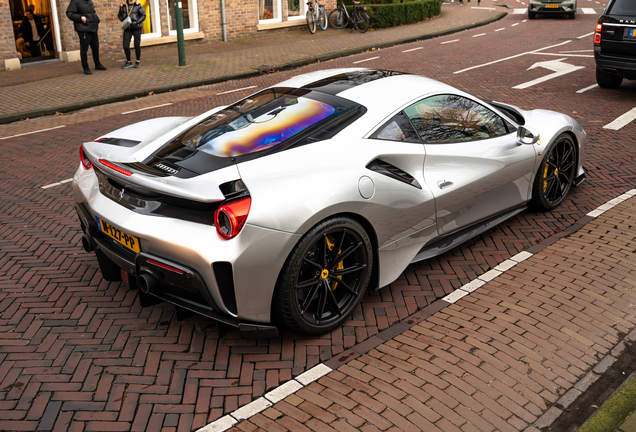 Ferrari 488 Pista