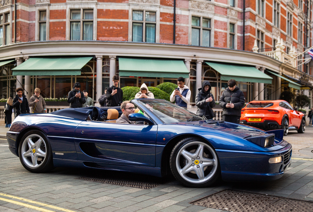 Ferrari F355 Spider