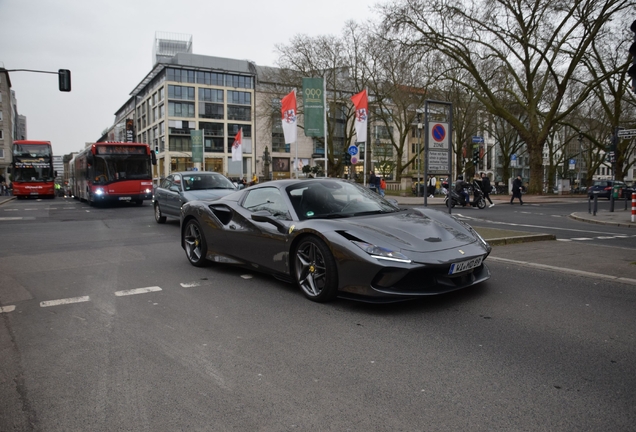 Ferrari F8 Spider