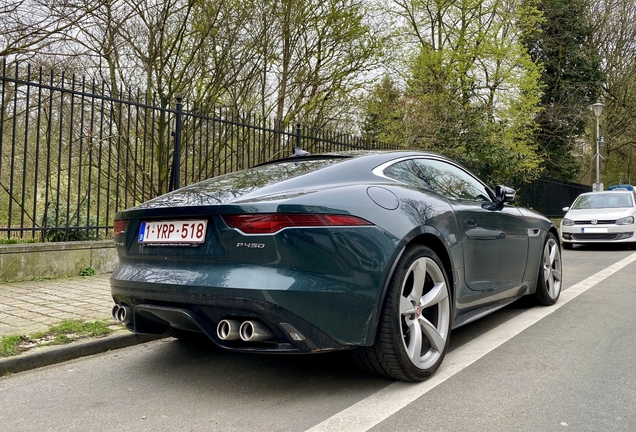 Jaguar F-TYPE P450 Coupé 2020