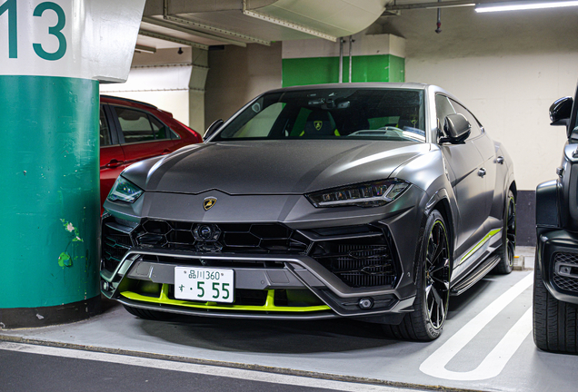 Lamborghini Urus