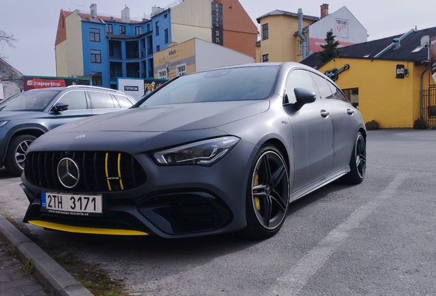 Mercedes-AMG CLA 45 S Shooting Brake X118