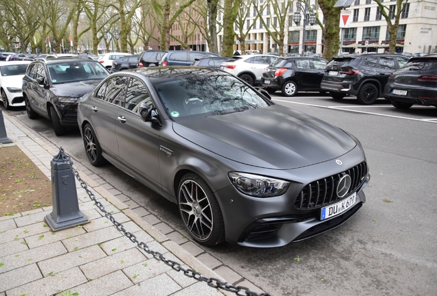 Mercedes-AMG E 63 S W213 Final Edition