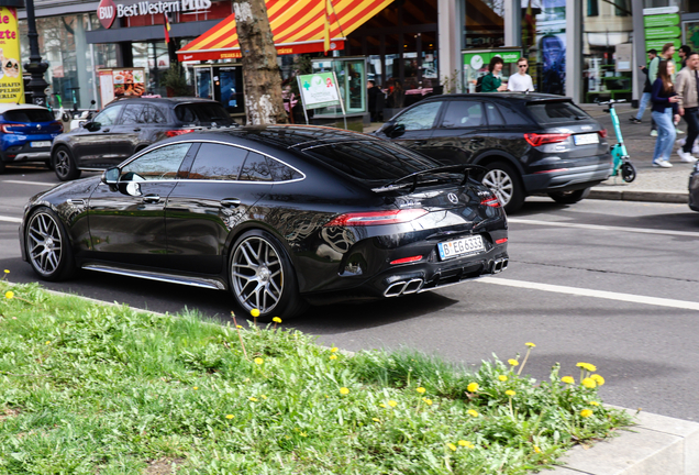 Mercedes-AMG GT 63 S X290