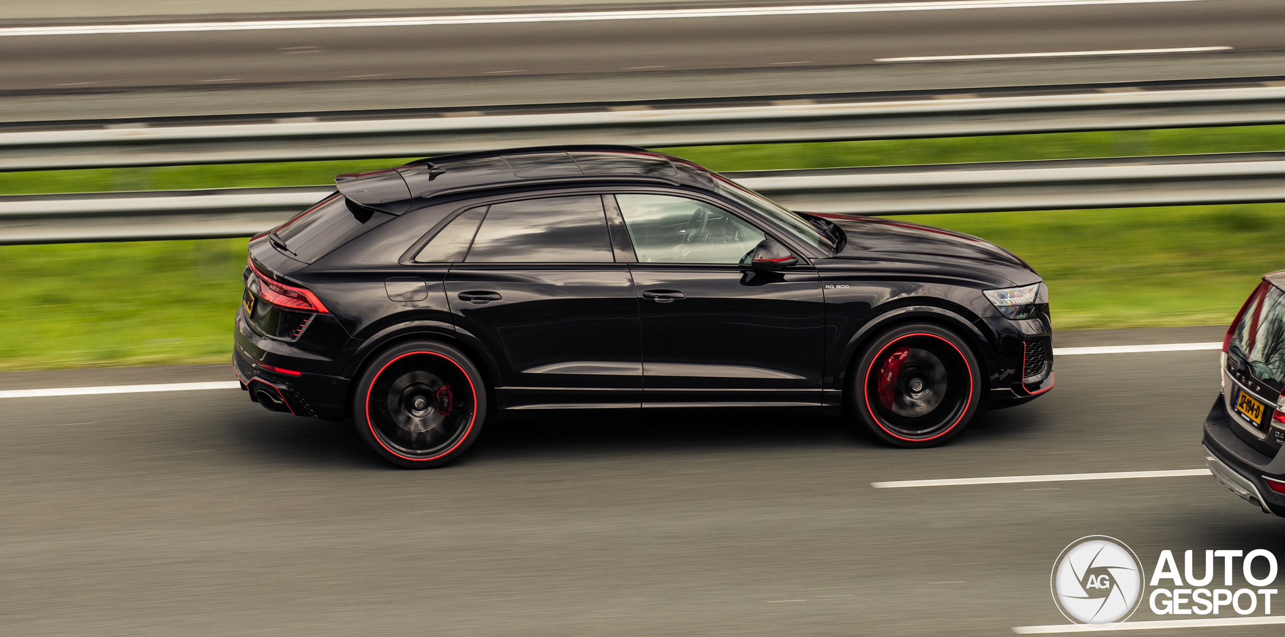 Audi RS Q8 Manhart RQ 800