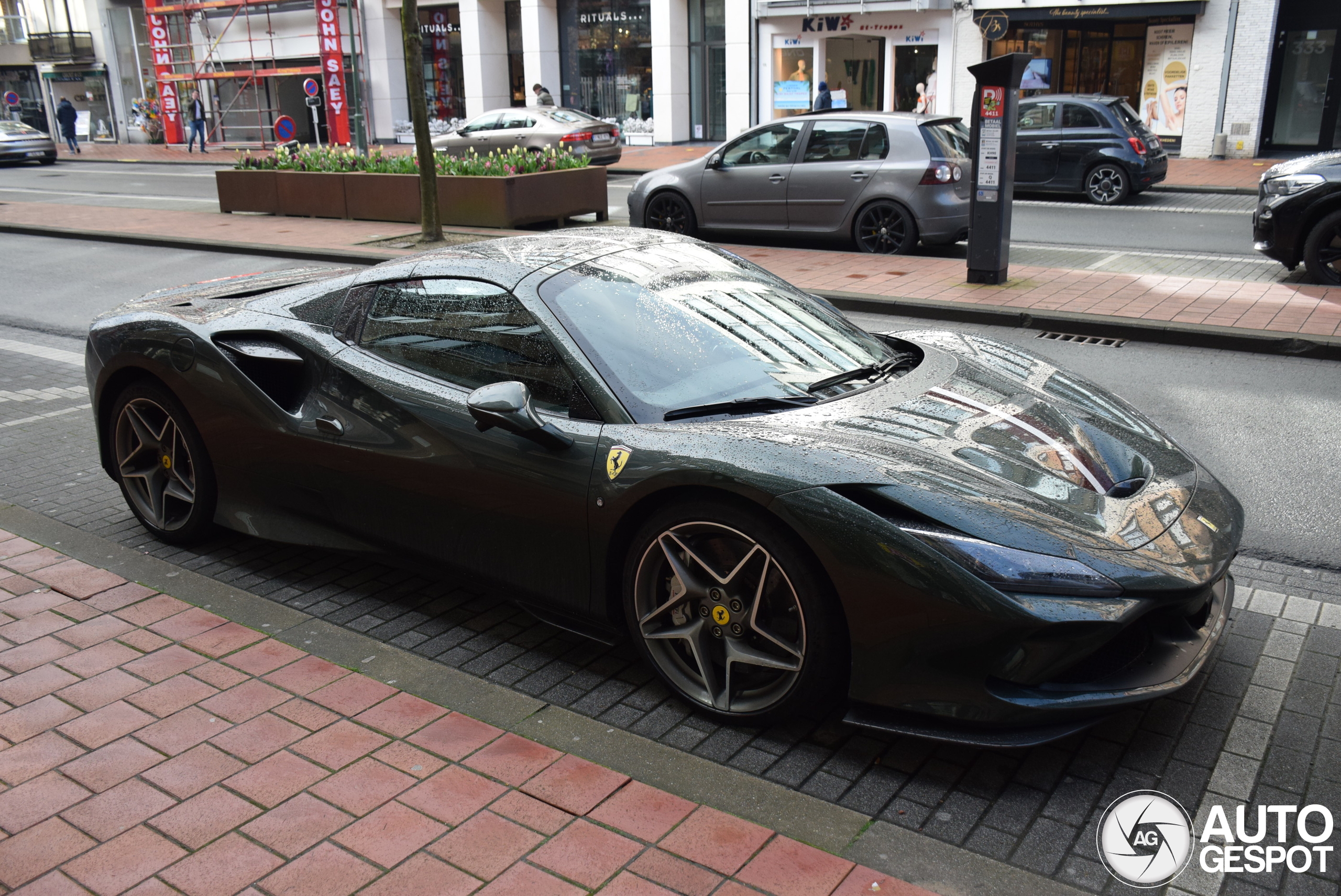 Ferrari F8 Spider