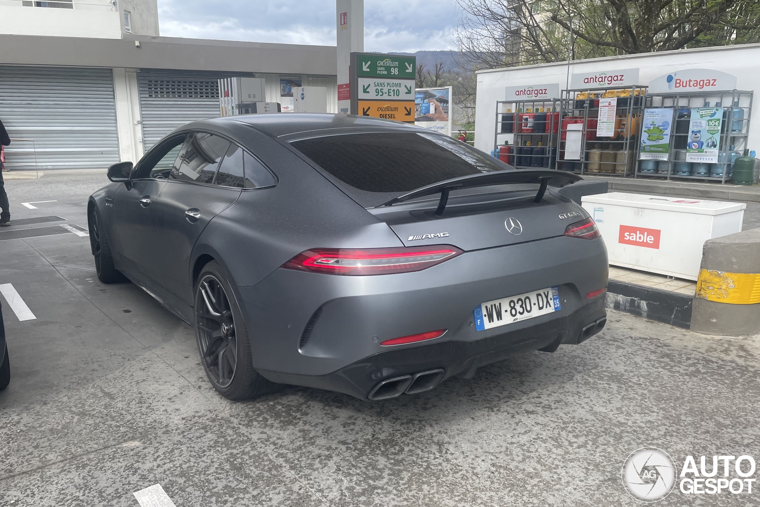 Mercedes-AMG GT 63 S X290