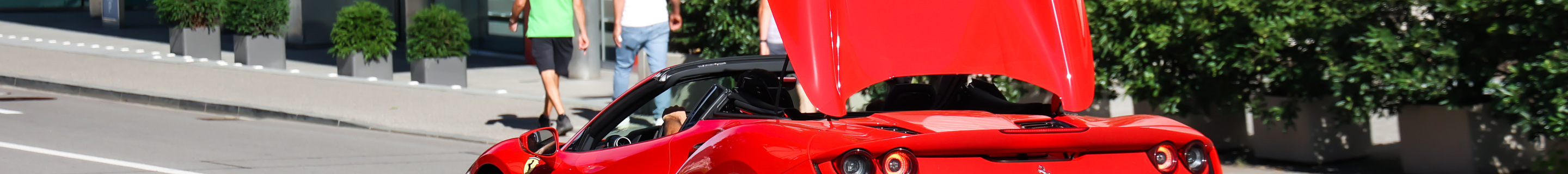 Ferrari F8 Spider