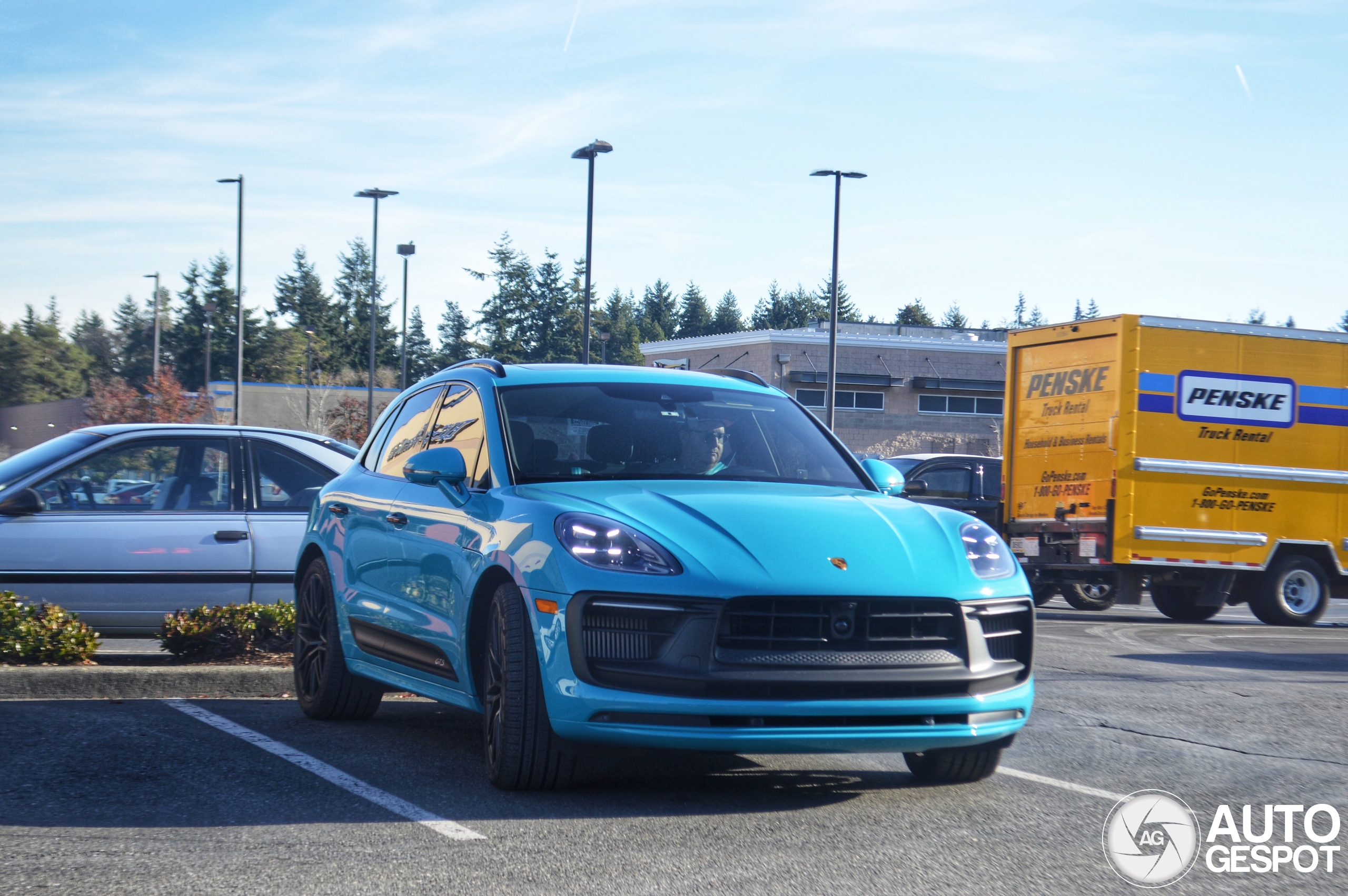 Porsche 95B Macan GTS MkIII