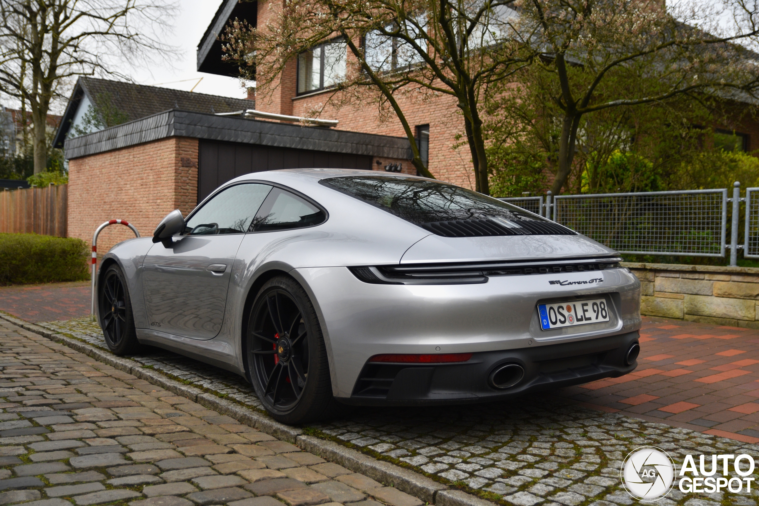 Porsche 992 Carrera GTS