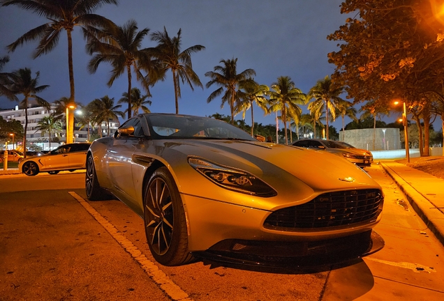 Aston Martin DB11