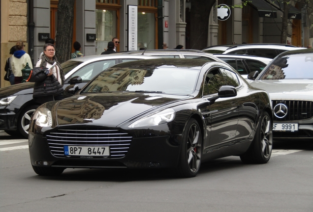 Aston Martin Rapide S