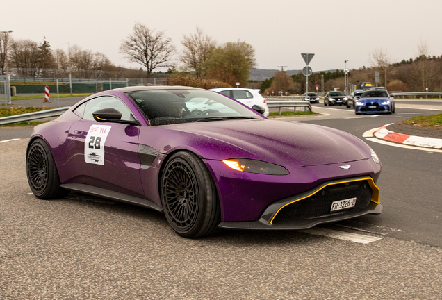 Aston Martin V8 Vantage 2018