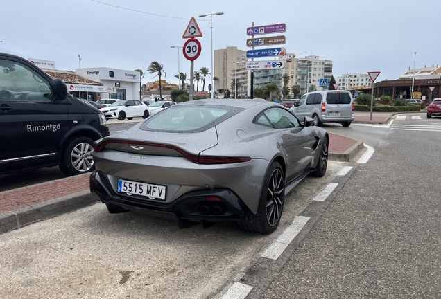 Aston Martin V8 Vantage 2018