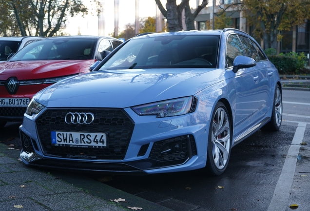 Audi RS4 Avant B9