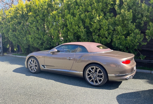 Bentley Continental GTC V8 2020