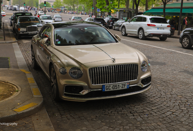 Bentley Flying Spur V8 2021