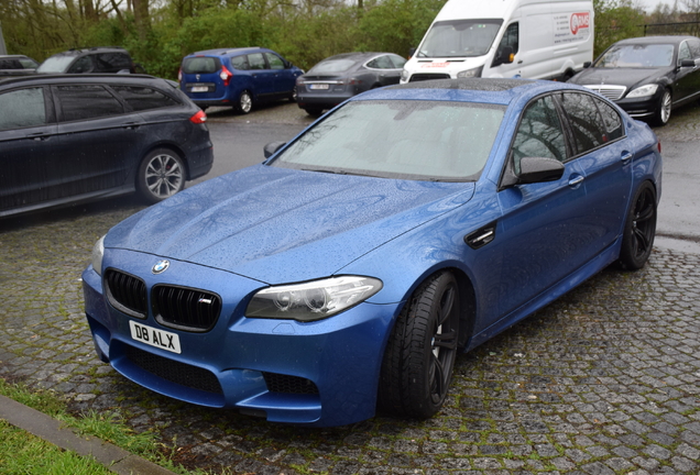 BMW M5 F10 2011