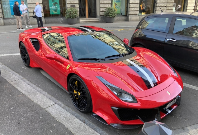 Ferrari 488 Pista