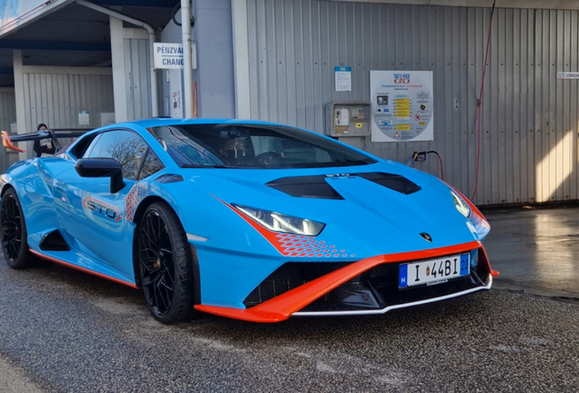 Lamborghini Huracán LP640-2 STO