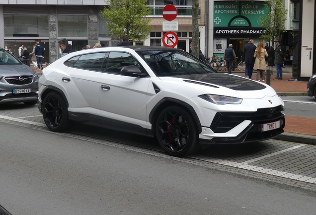 Lamborghini Urus Performante