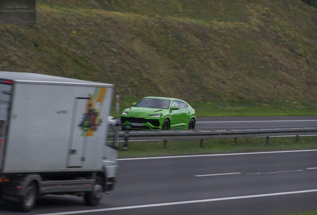 Lamborghini Urus S