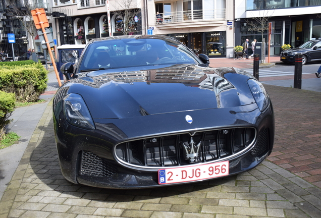 Maserati GranTurismo Modena 2023