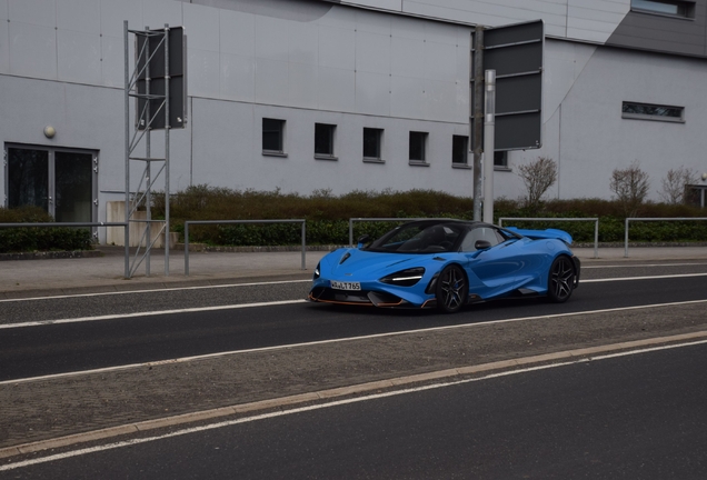 McLaren 765LT Spider